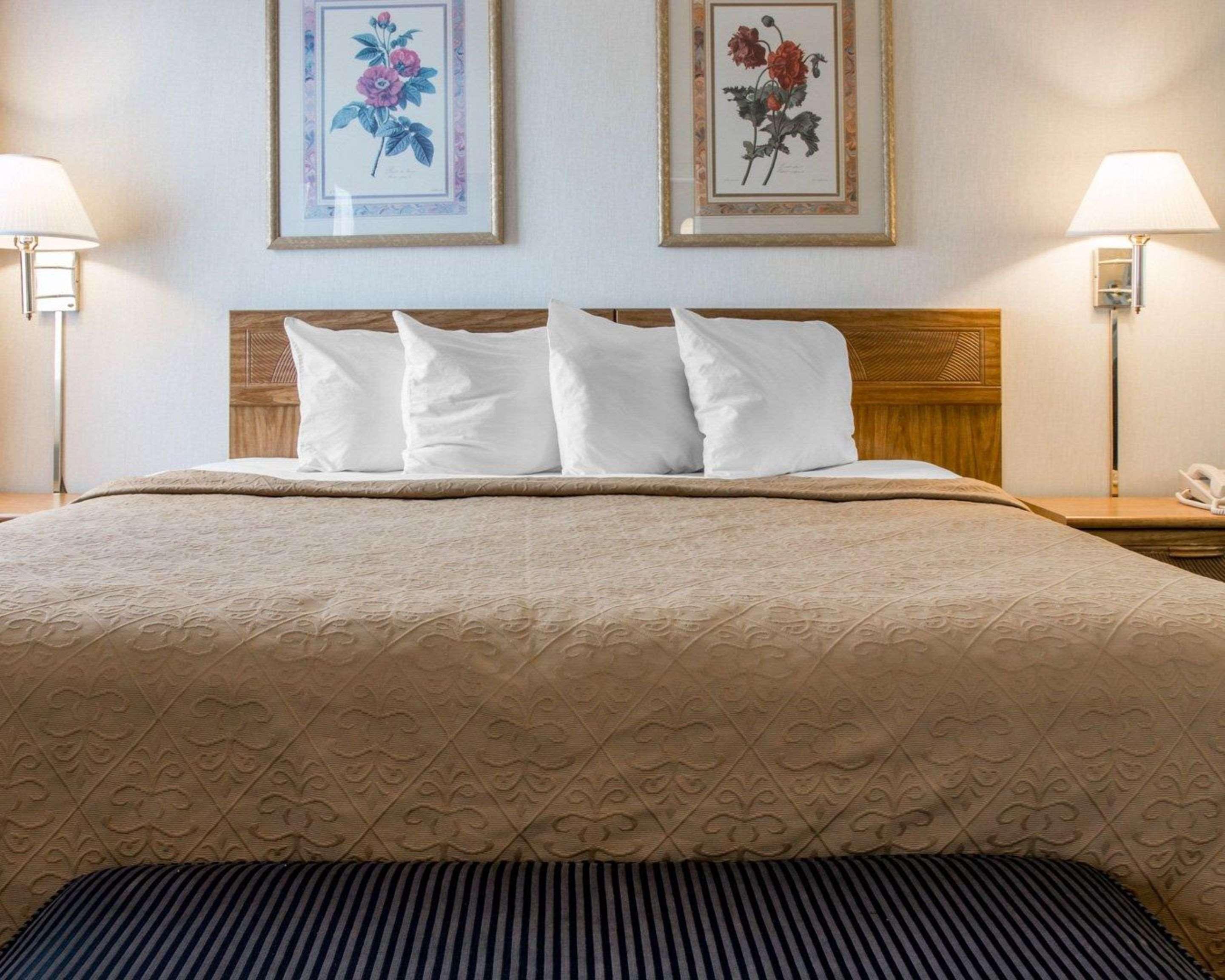 Quality Inn Hudsonville South Exteriör bild