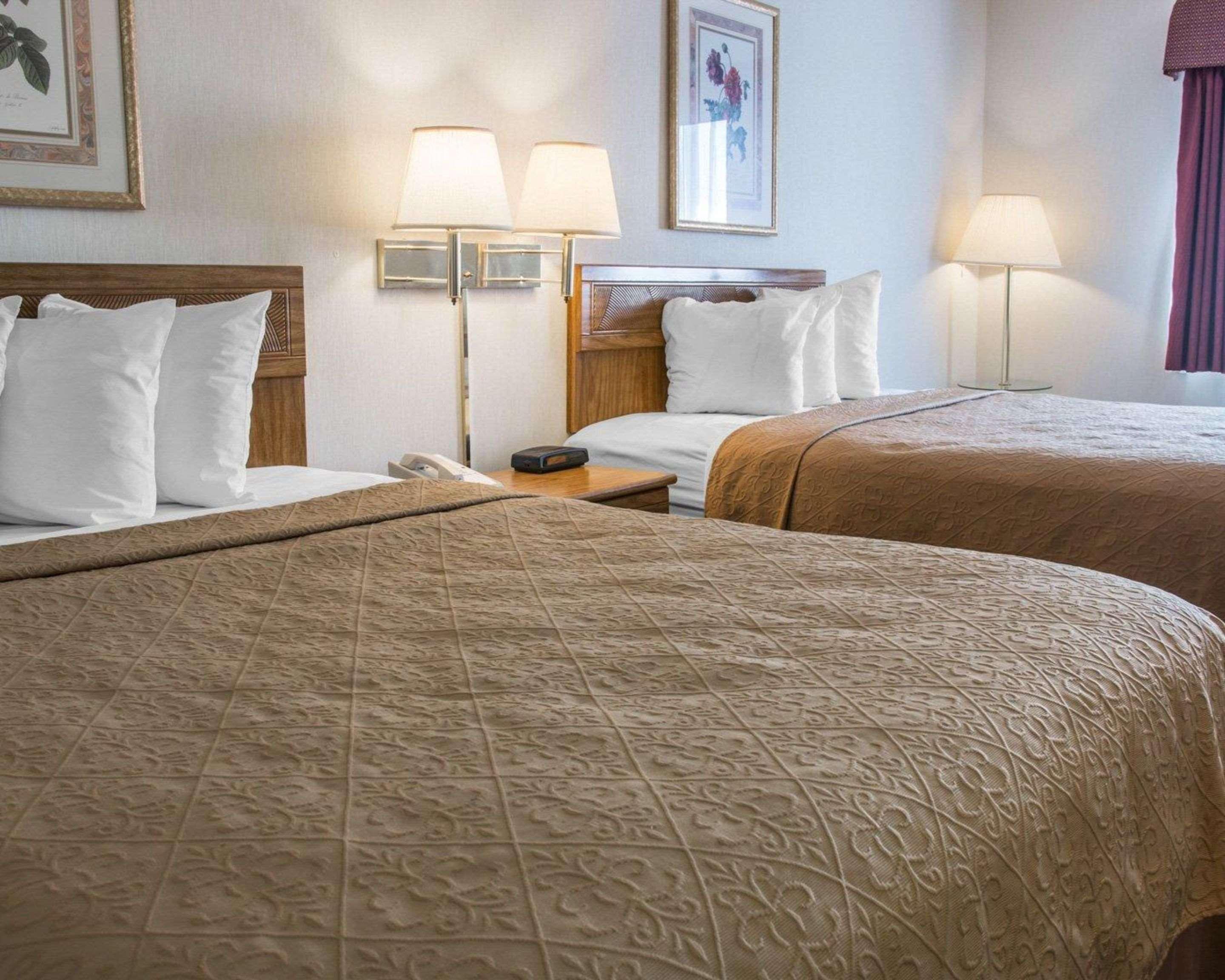 Quality Inn Hudsonville South Exteriör bild