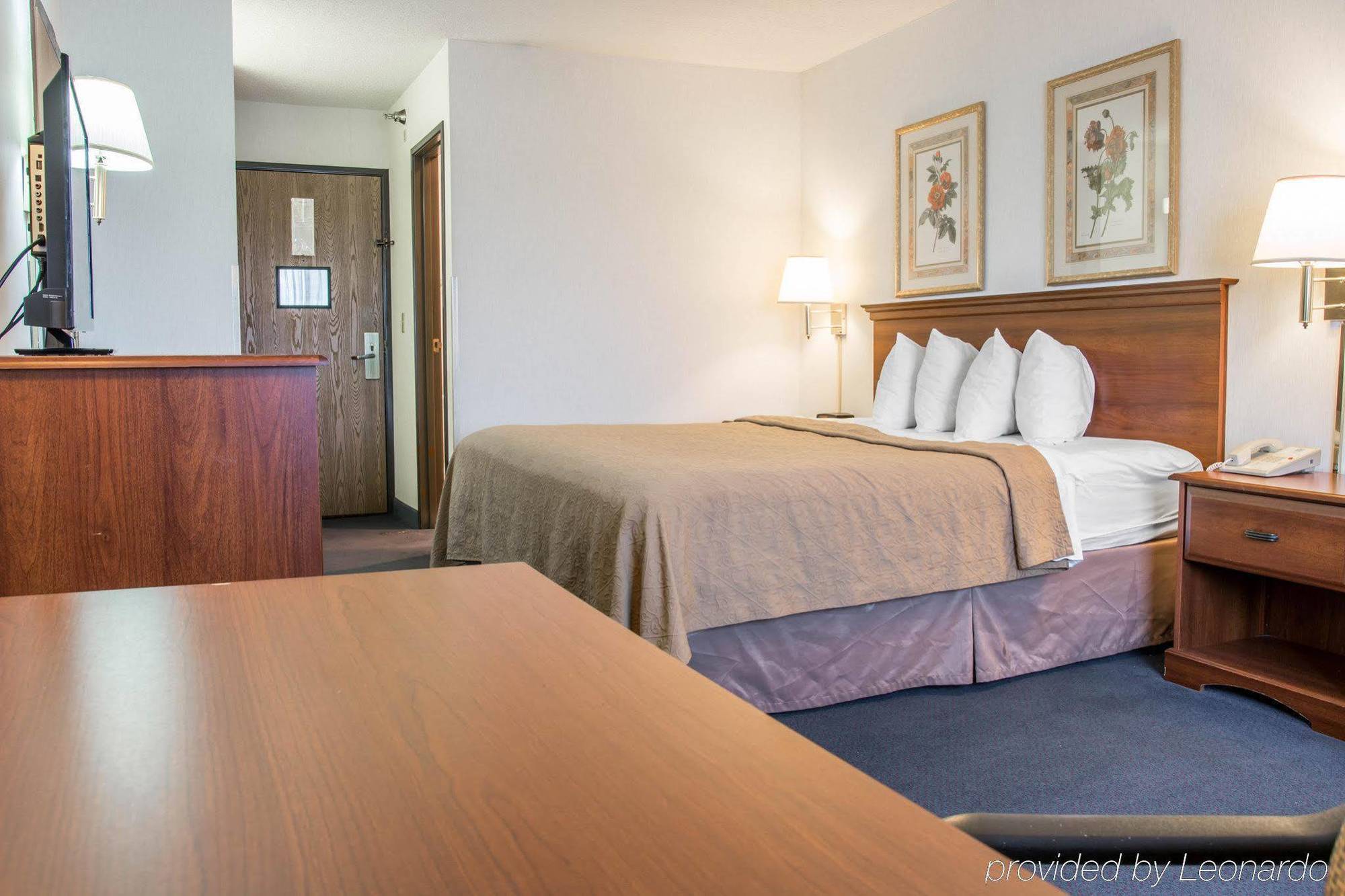 Quality Inn Hudsonville South Exteriör bild